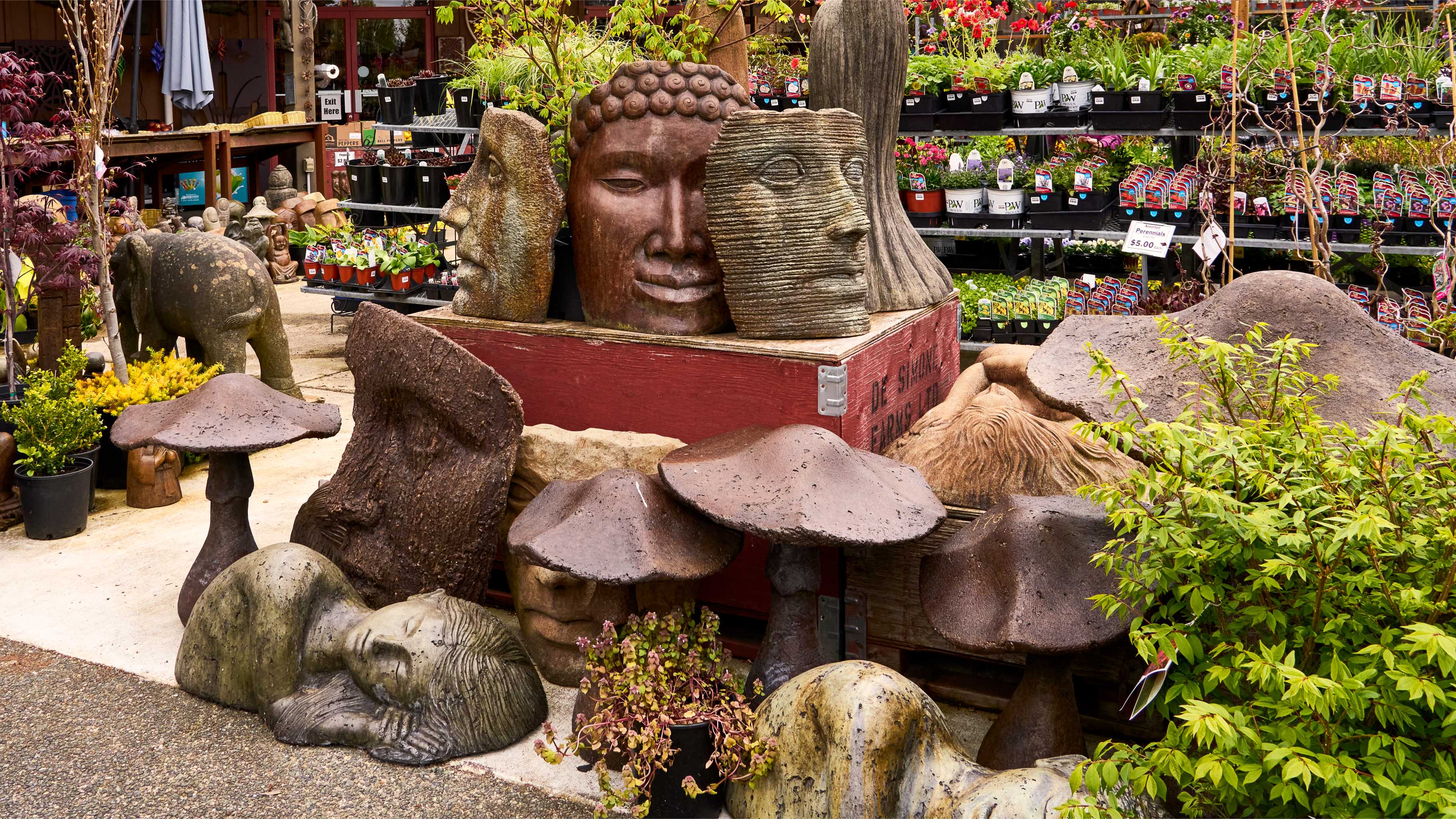 Bahçenizi Kişiselleştirmenin Yolu: Dekoratif Aksesuarlar