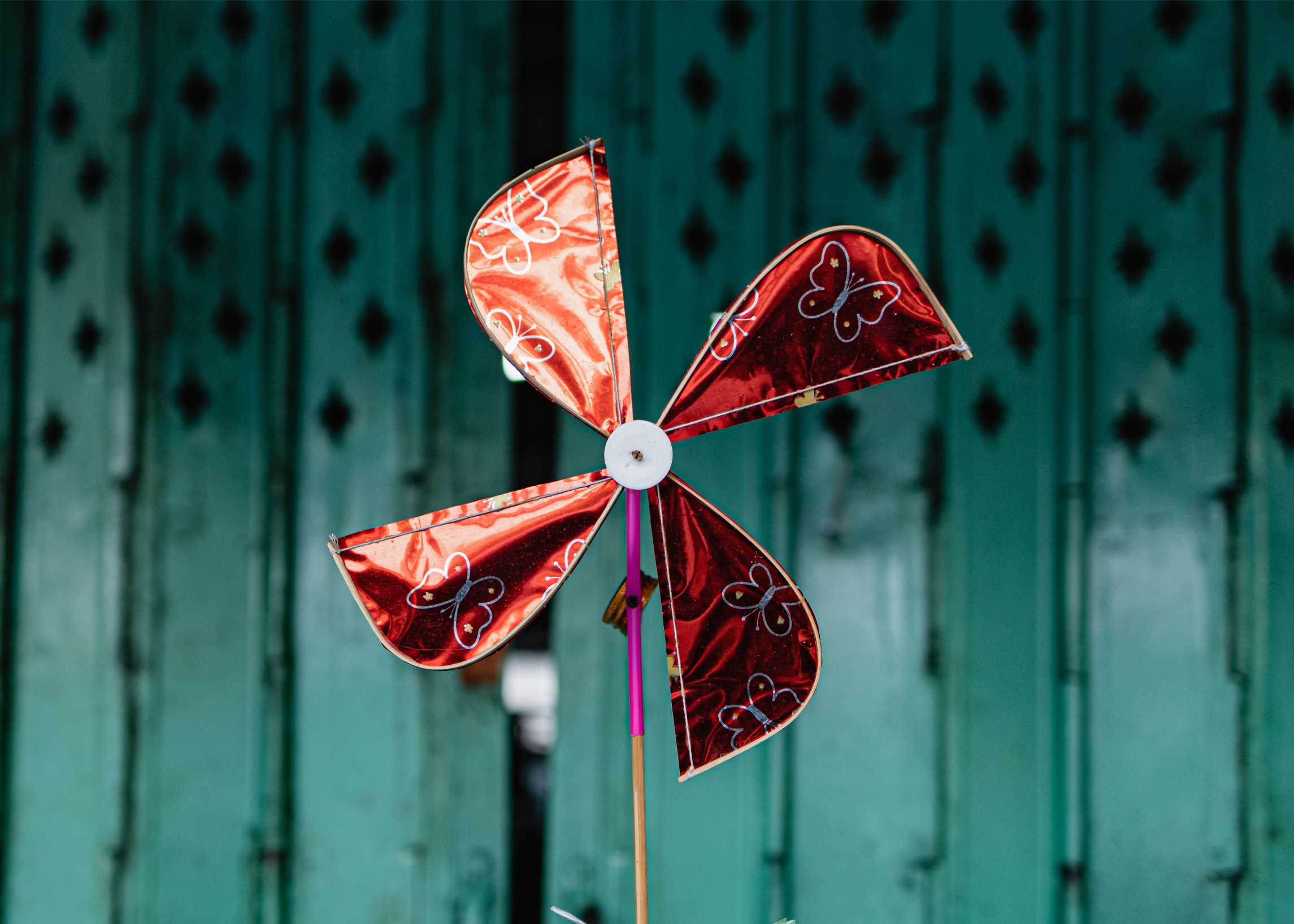 Metal Rüzgar Gülleri ile Bahçenize Hareket Katın