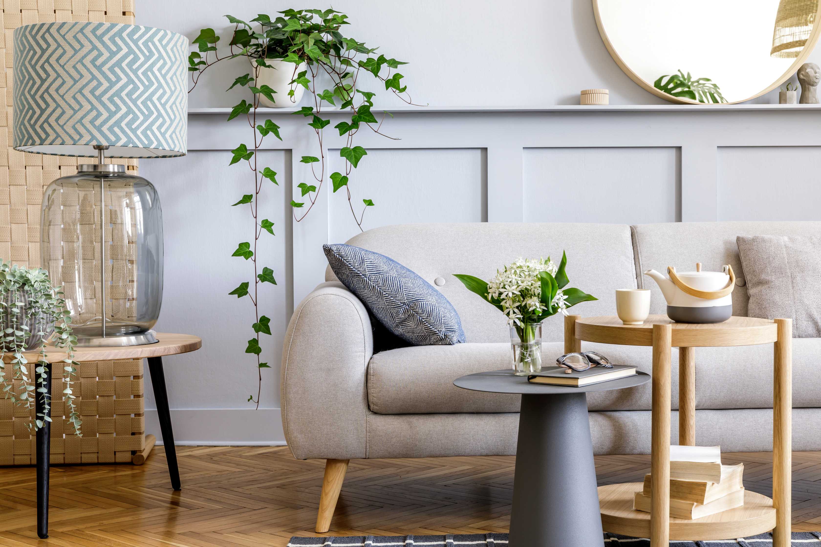 Dekoratif Objelerle Sade ve Şık Alanlar