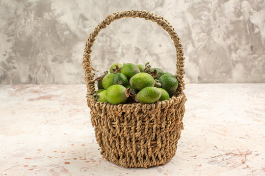 Rustik Şıklığın Sırrı: Hasır Saksılar ile Doğal Dekorasyon