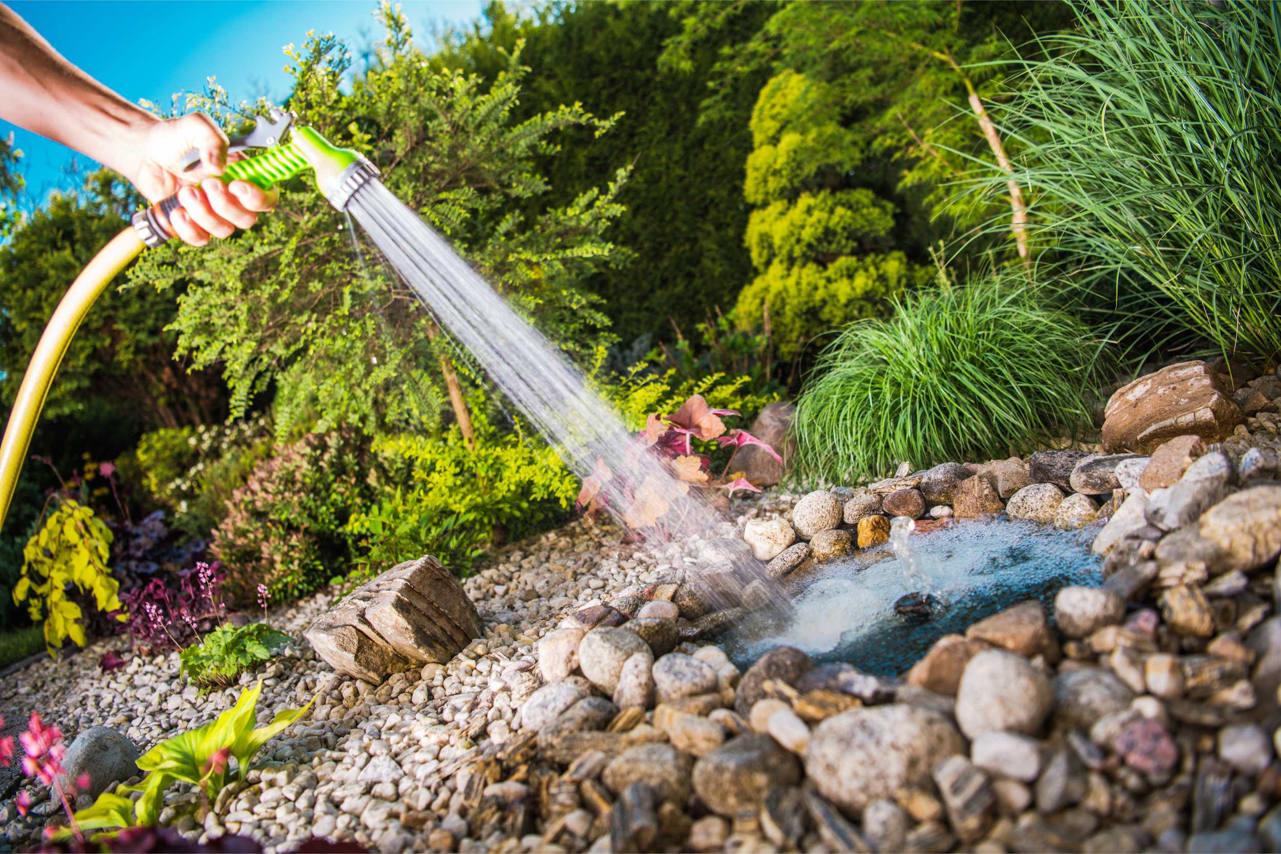 Sulama Malzemeleri ile Verimli Bahçe Sulama Teknikleri