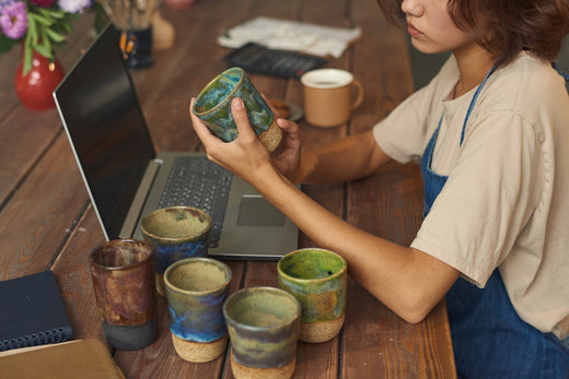 El Yapımı Seramik Saksılar ile Sanat ve Doğayı Buluşturun