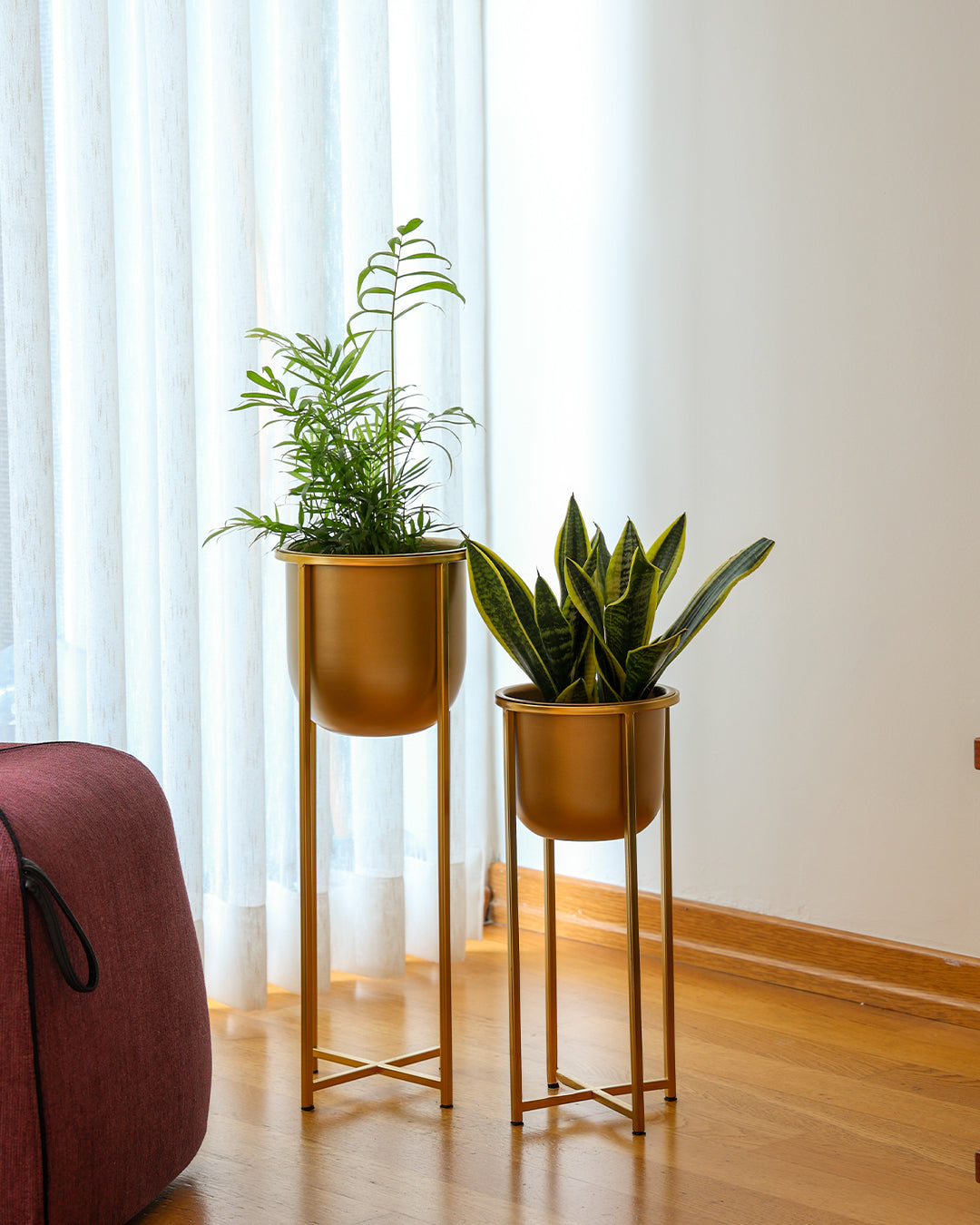 Athena Ayaklı Metal Saksı Küçük Boy