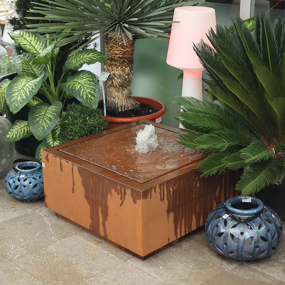 Corten Kare Su Tablası