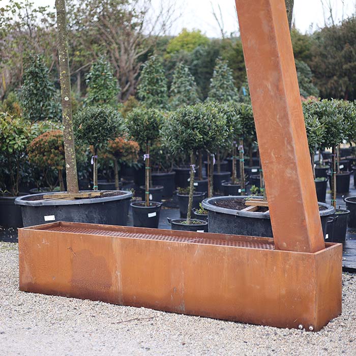 Corten L Şeklinde Su Perdesi