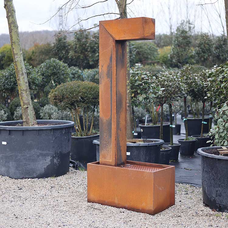 Corten Tekli Su Perdesi