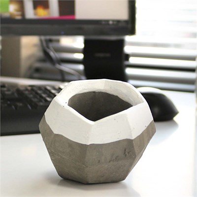 Elmas Beton Saksı 03 Gri