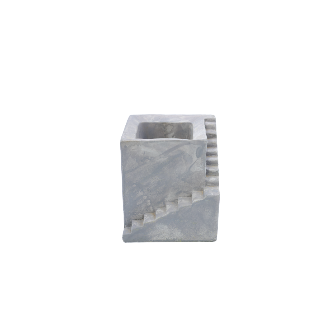 Ev Beton Saksı 05 Gri