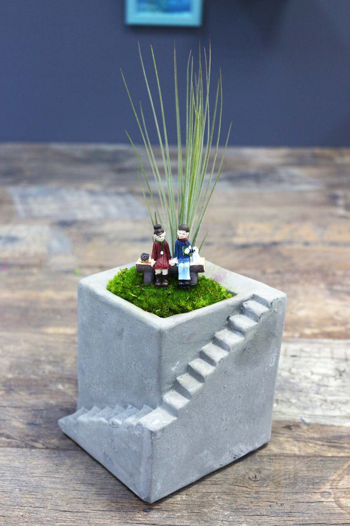 Ev Beton Saksı 6 Gri