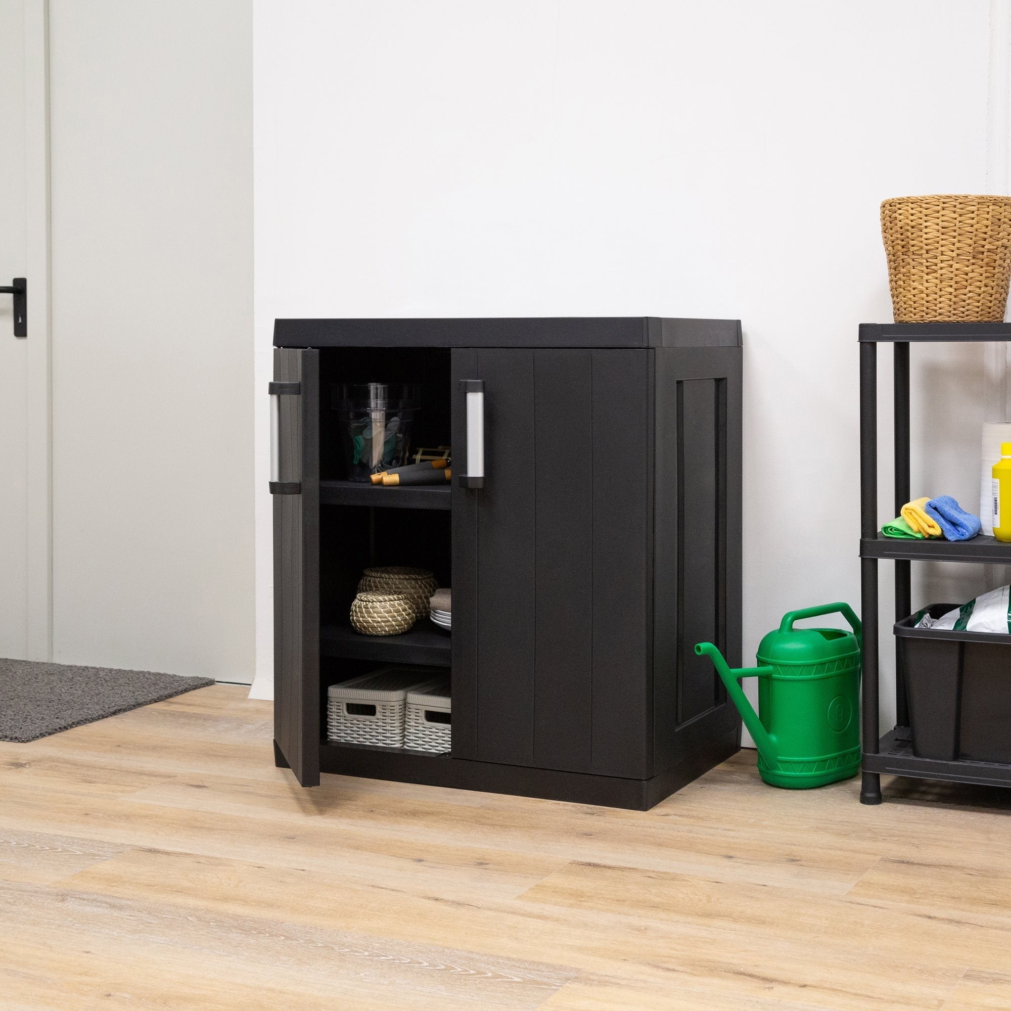 Garage Mega Kısa Tip Raflı Plastik Dolap Siyah