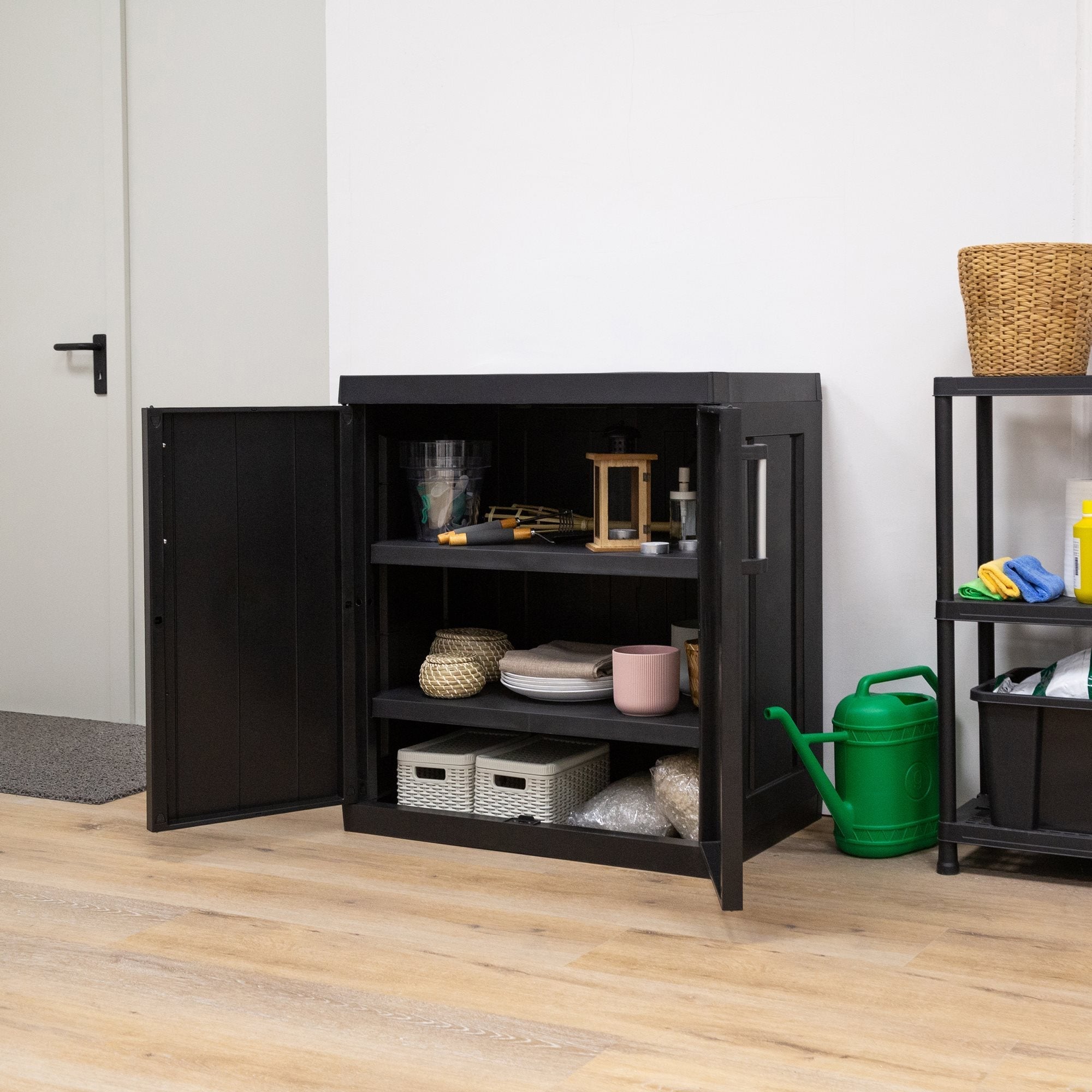 Garage Mega Kısa Tip Raflı Plastik Dolap Siyah