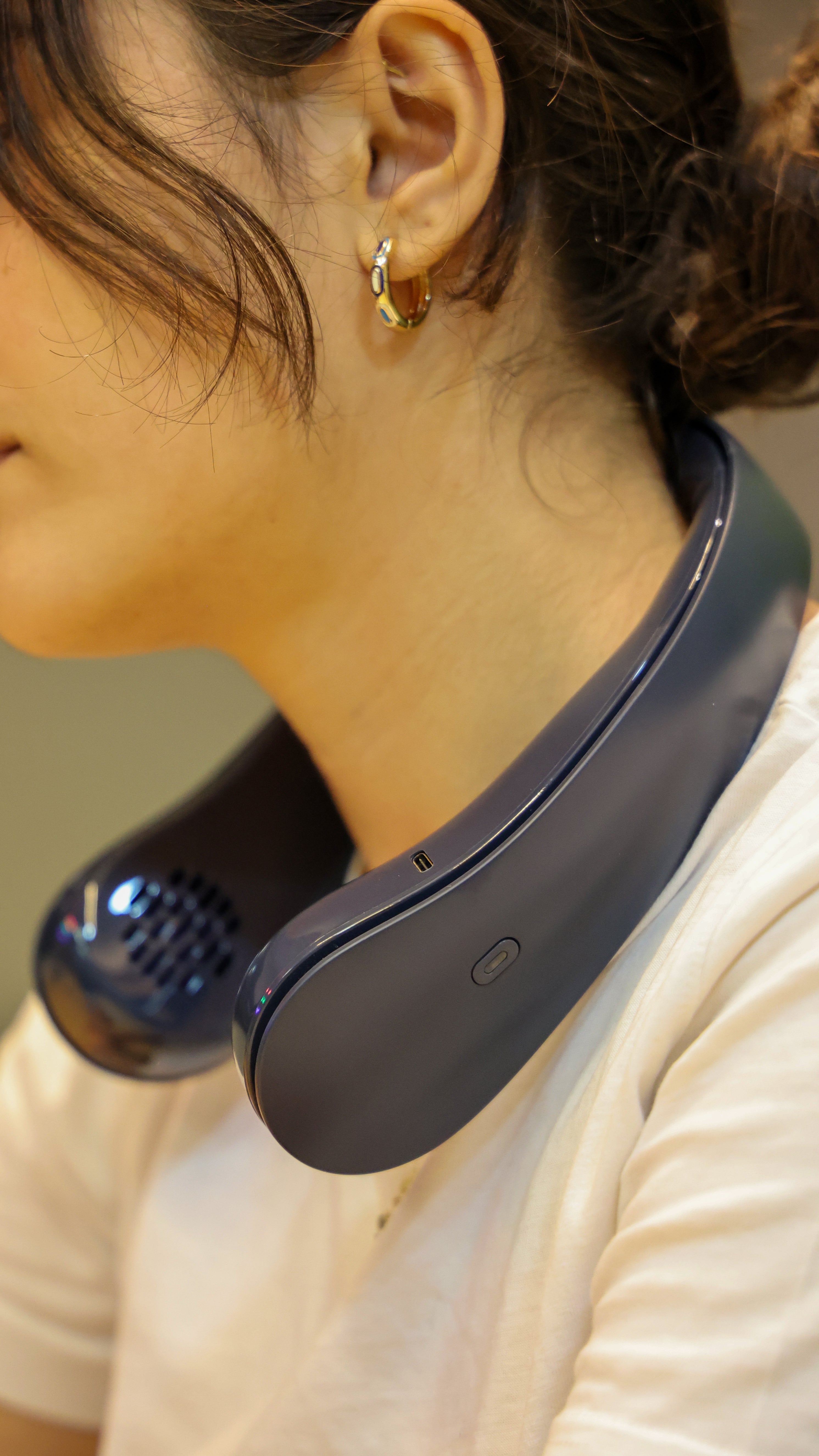 Lacivert Taşınabilir Ve Şarjlı Boyun Fanı- Built-in 2000mah Neck Fan Nave blue