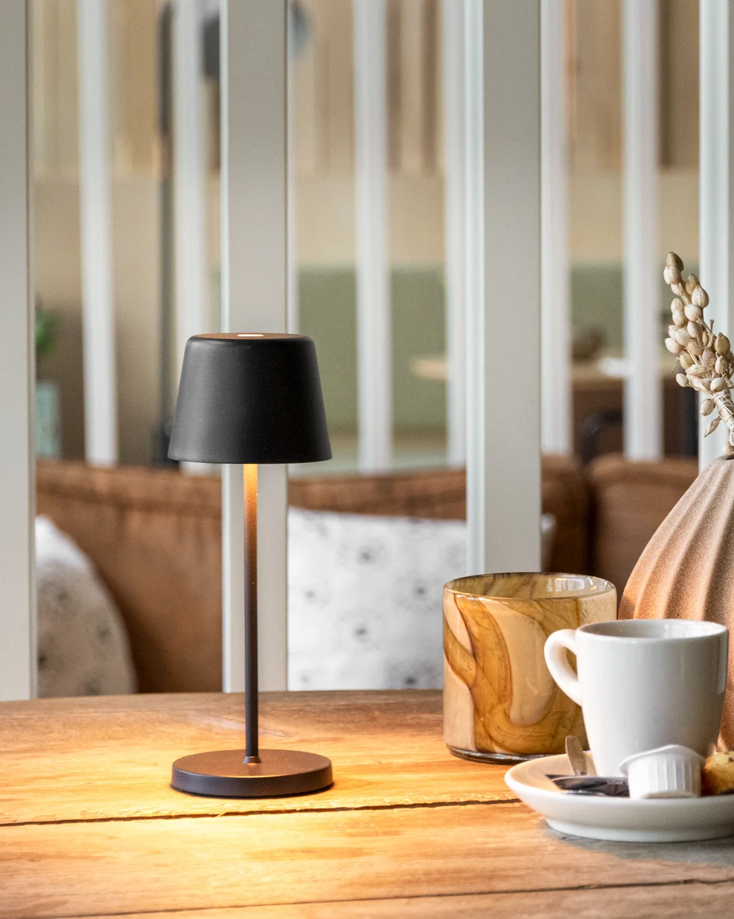 Monte-Carlo Mini Kablosuz Şarjlı Masa Lambası – Siyah