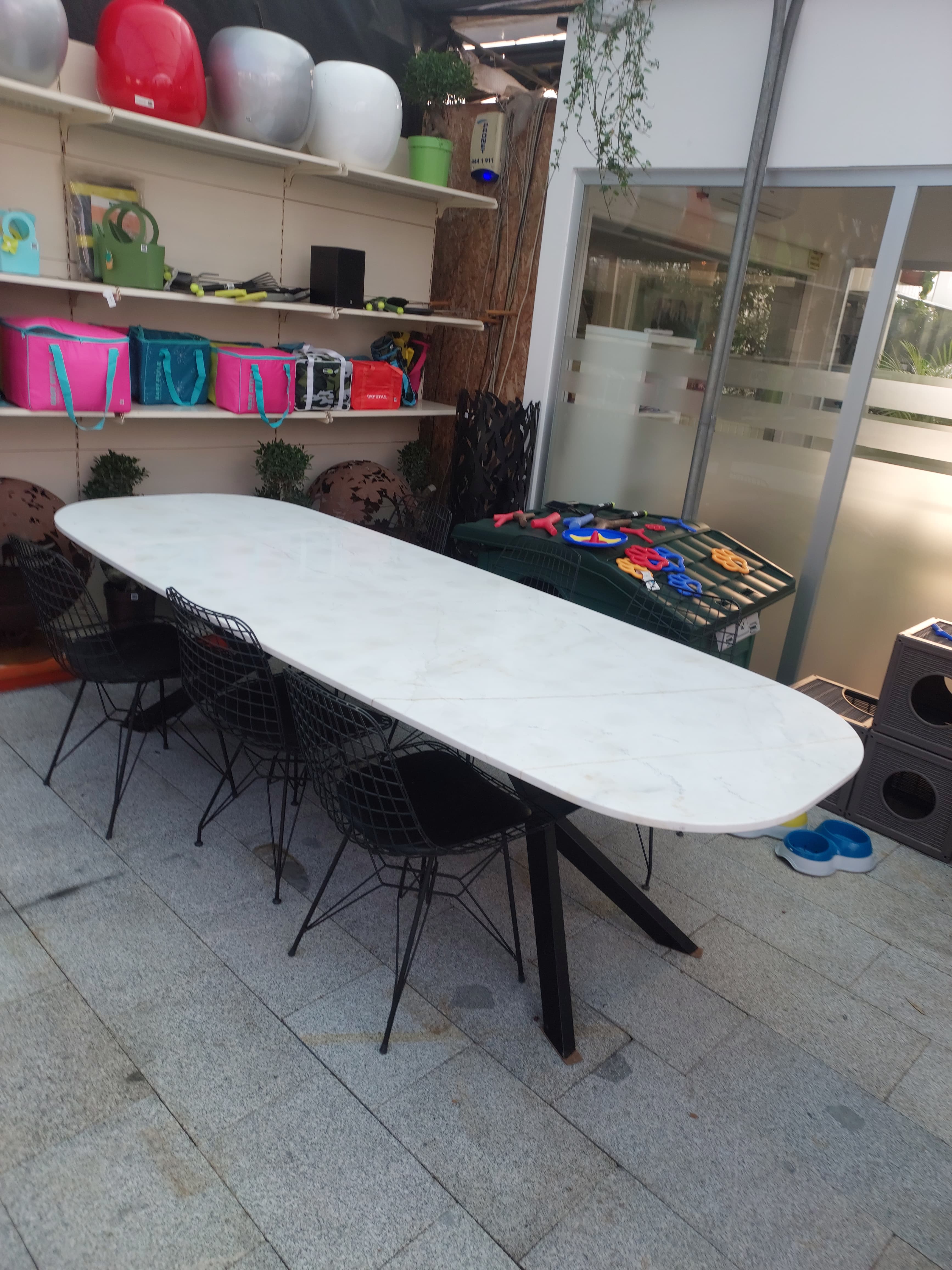 Moroccan Dolamite Mermer Masa Oval