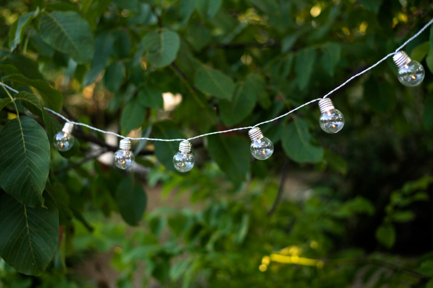 Işıkla Şıklık: Bahçe Aydınlatması için Zarif Fikirler