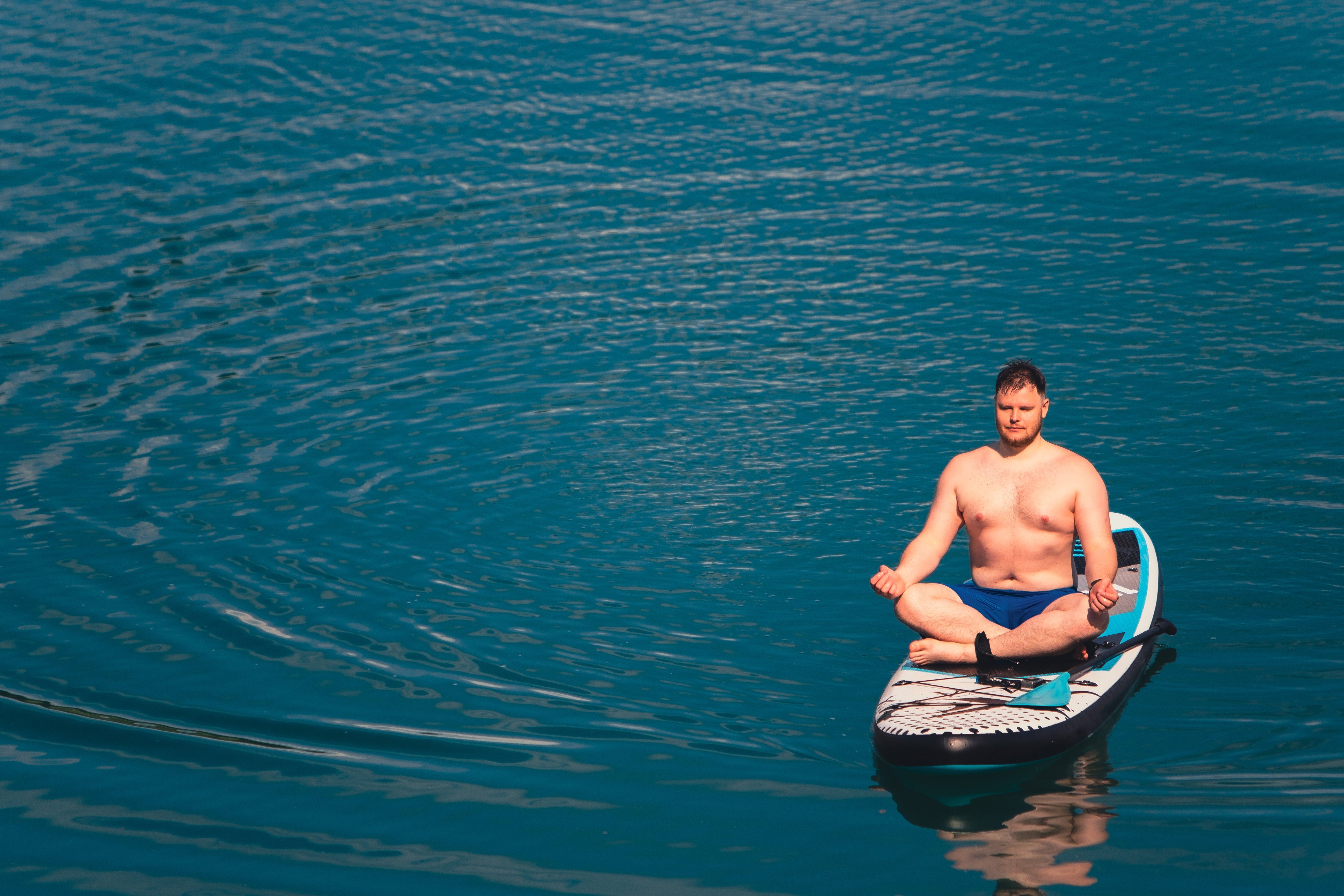 Paddle Board ile Meditasyon: Suda Huzur