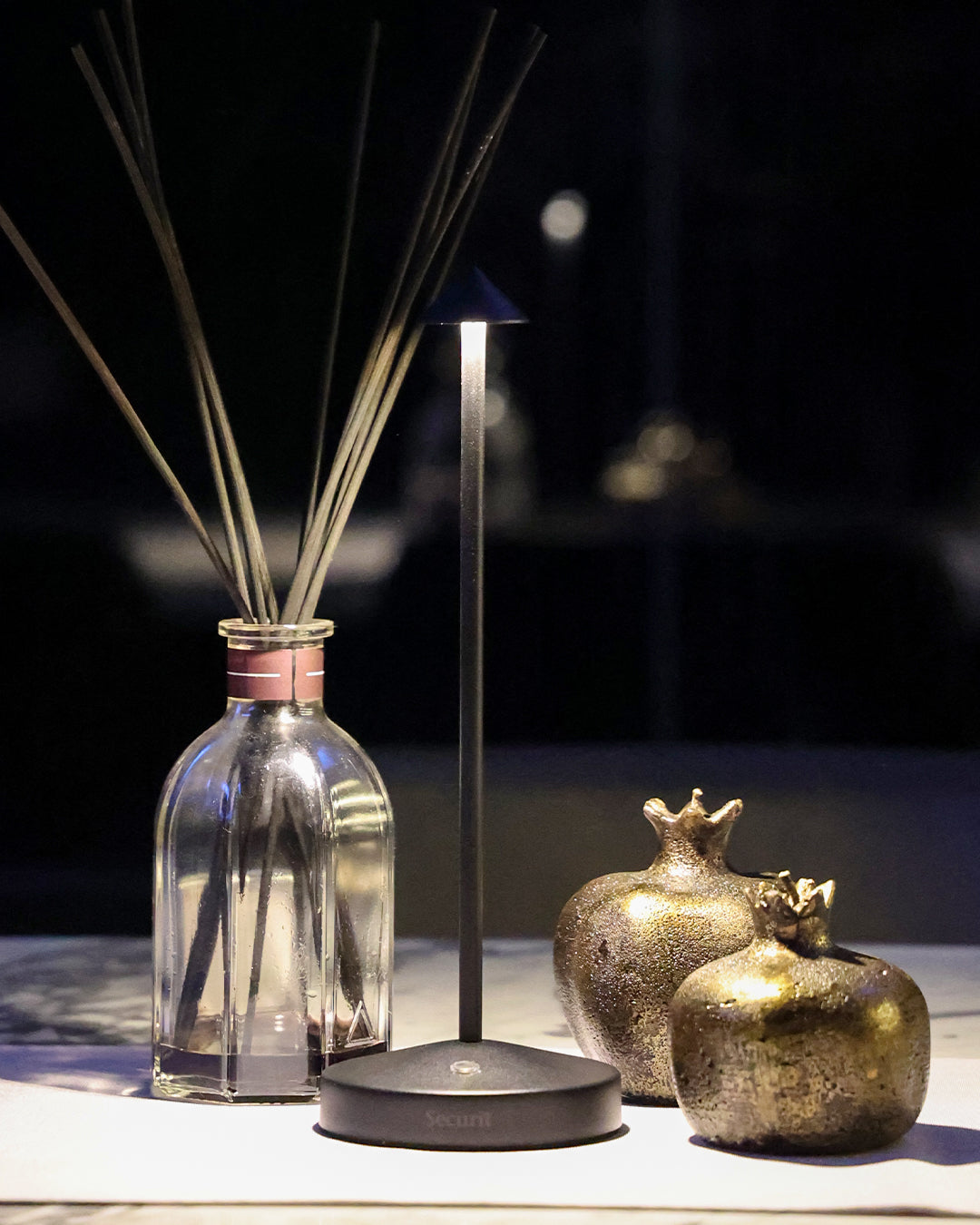 Angelina Kablosuz Masa Lambası Siyah