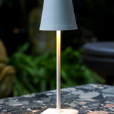 Aura Kablosuz Masa Lambası Beyaz