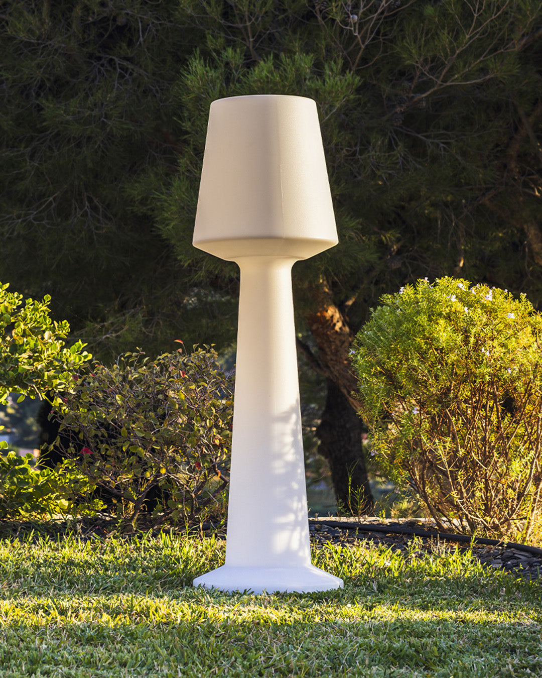 Austral Kablosuz RGB LED Lambader
