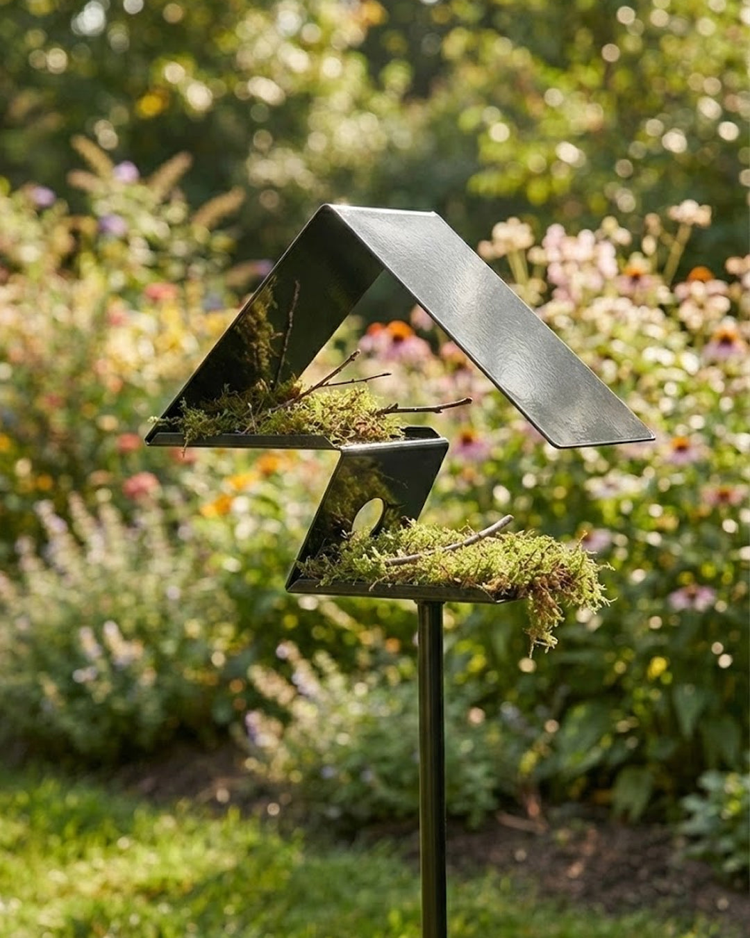 Avium Metal Kuş Yuvası