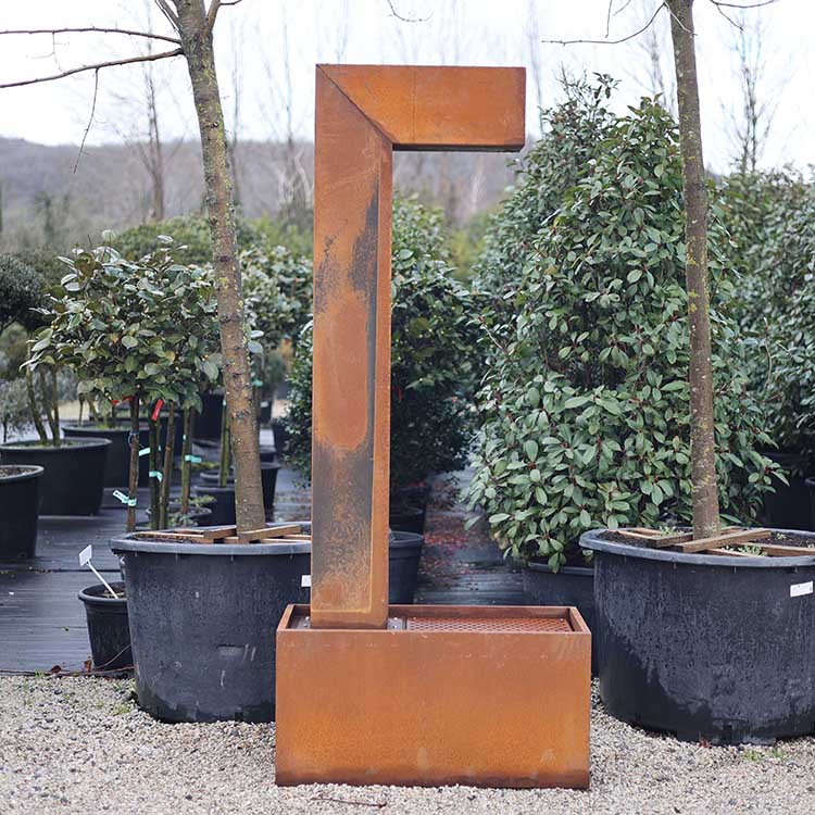 Corten Tekli Su Perdesi