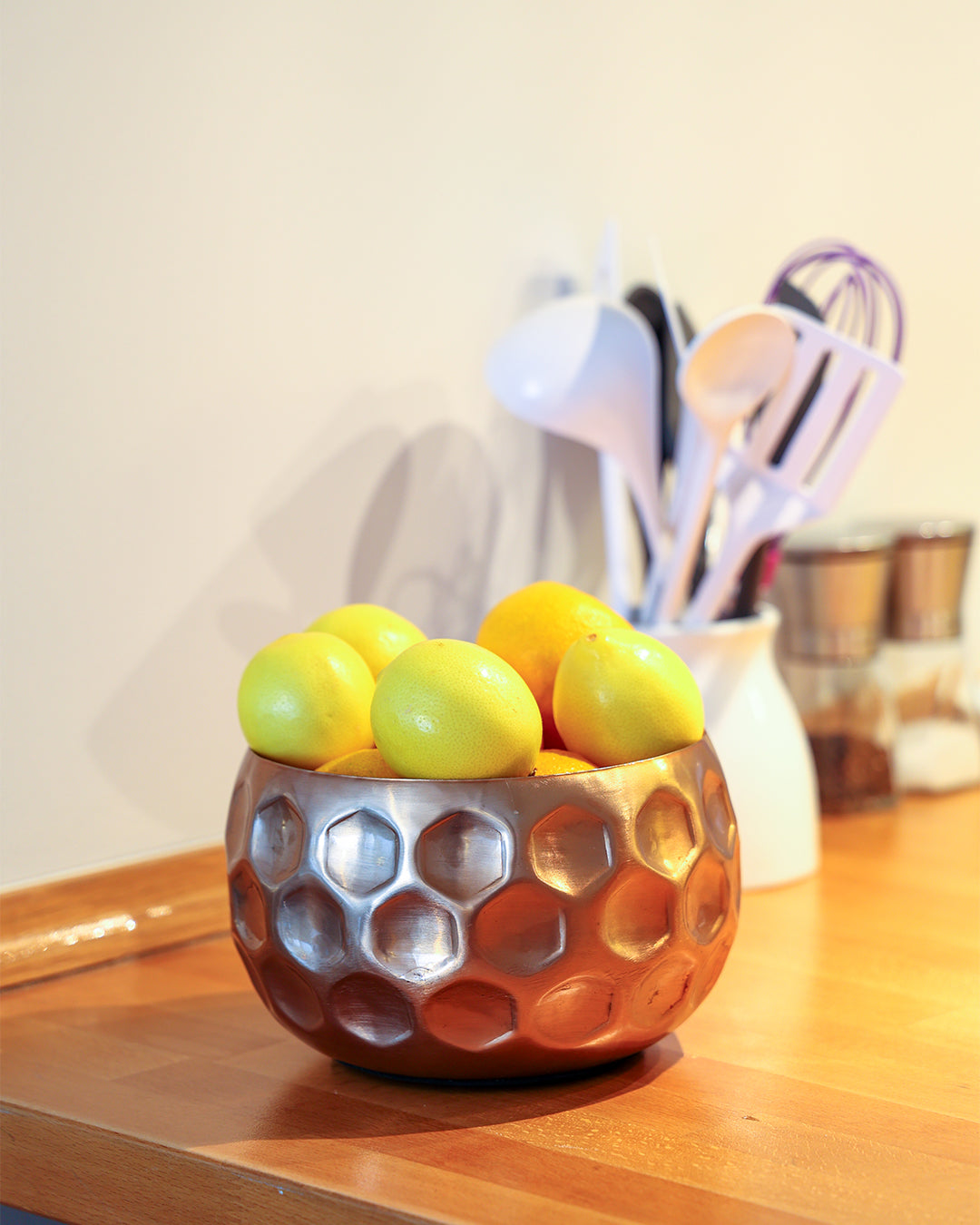 Cuivre Metal Saksı Orta Boy Bronz