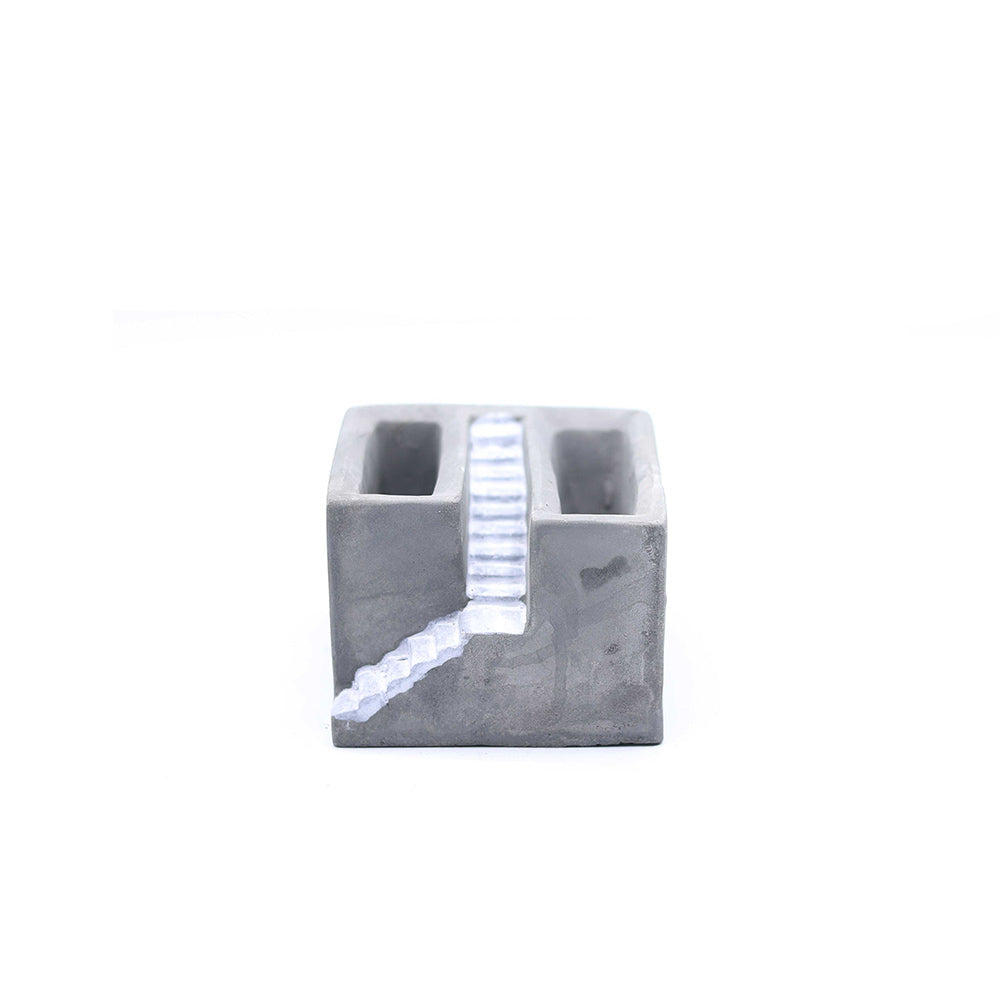 Ev Beton Saksı 03 Gri