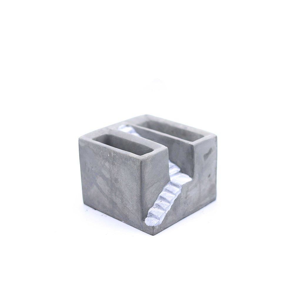 Ev Beton Saksı 03 Gri