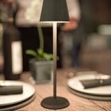 Feline Kablosuz Masa Lambası Siyah