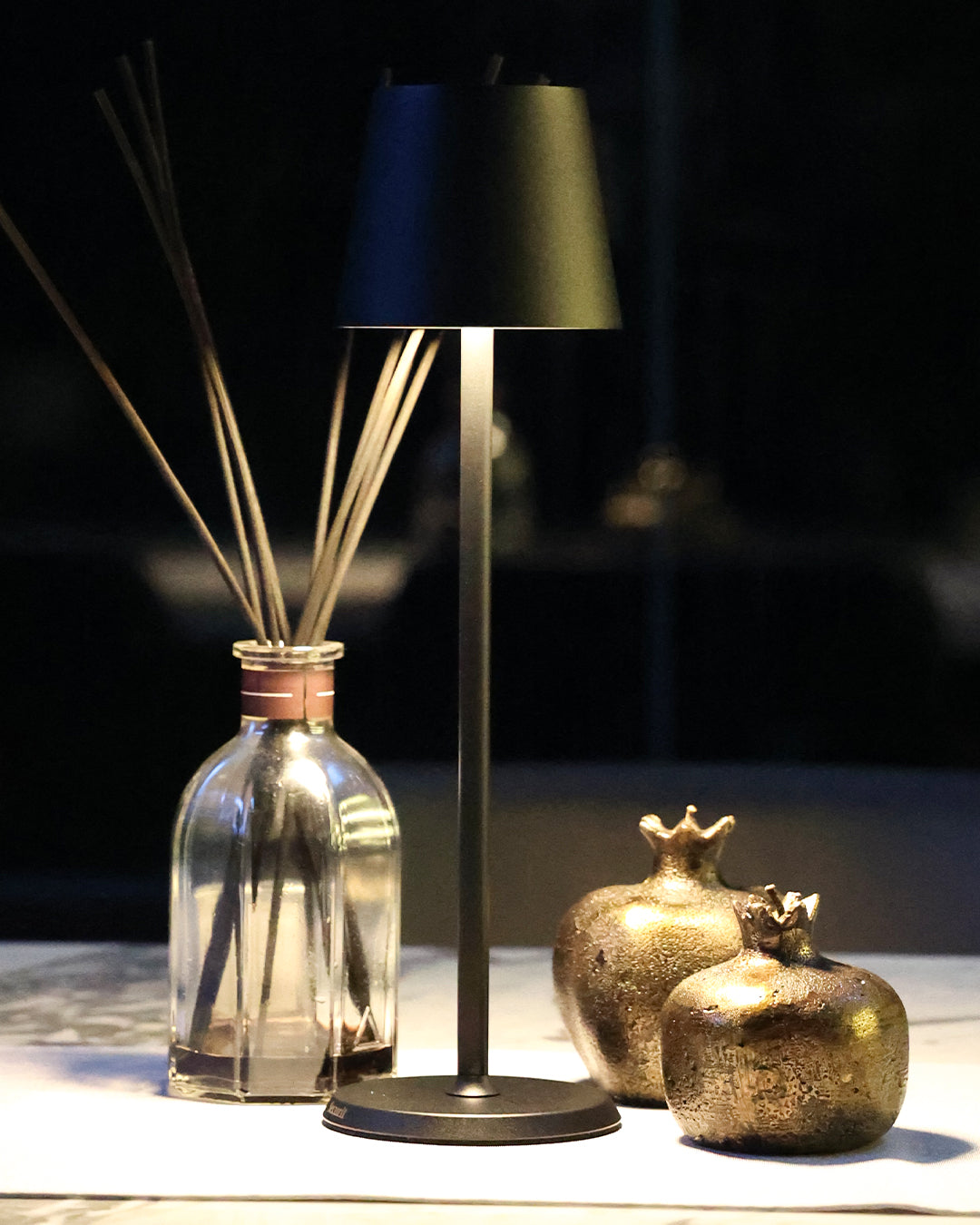 Feline Kablosuz Masa Lambası Siyah