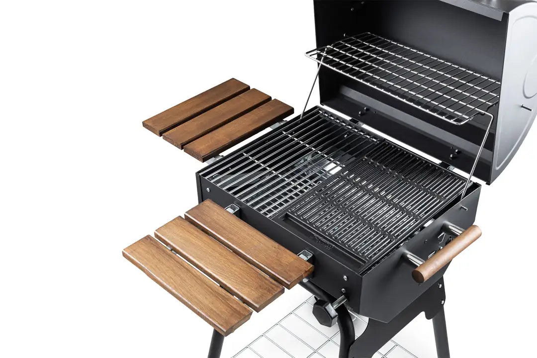 Grillord‑50 Kömürlü Barbekü (1 Adet Döküm Izgaralı) + Hediye Seti (Önlük + Kılıf + 1 Paket Kömür)