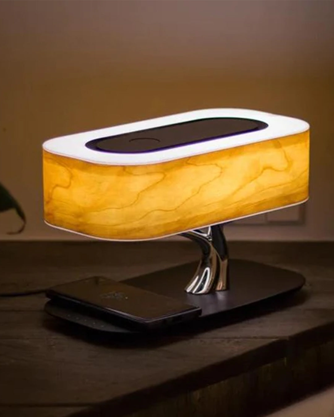 Masaüstü Lambası ve Bluetooth Hoparlör