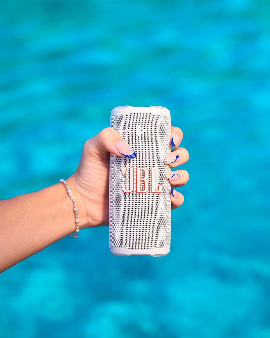 JBL Grip taşınabilir Bluetooth hoparlör beyaz 16W IP68