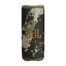 JBL Grip kamuflaj desenli, turuncu logolu dikey taşınabilir Bluetooth hoparlör.