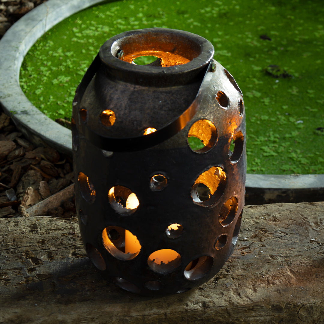 Lantern Yuvarlak Desenli Gümüş Küçük Boy Mumluk