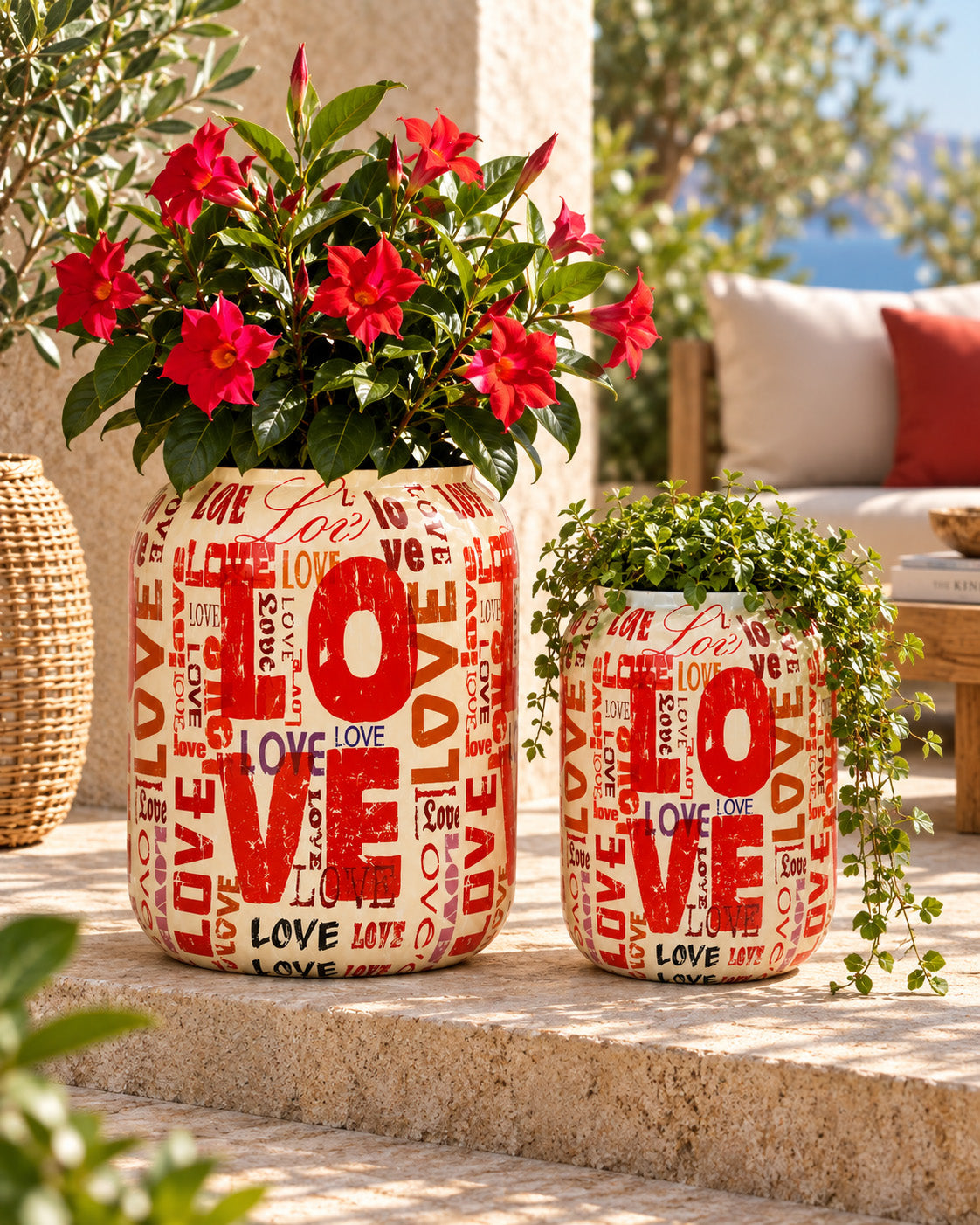 Love 2'li metal saksı seti L+XL, Love desenli alüminyum enamel kaplama dekoratif saksılar