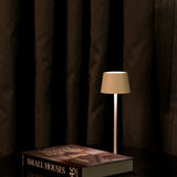 Monte-Carlo Kablosuz Masa Lambası Beyaz