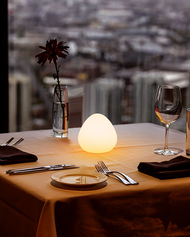 Nova Şarjlı Masa Lambası