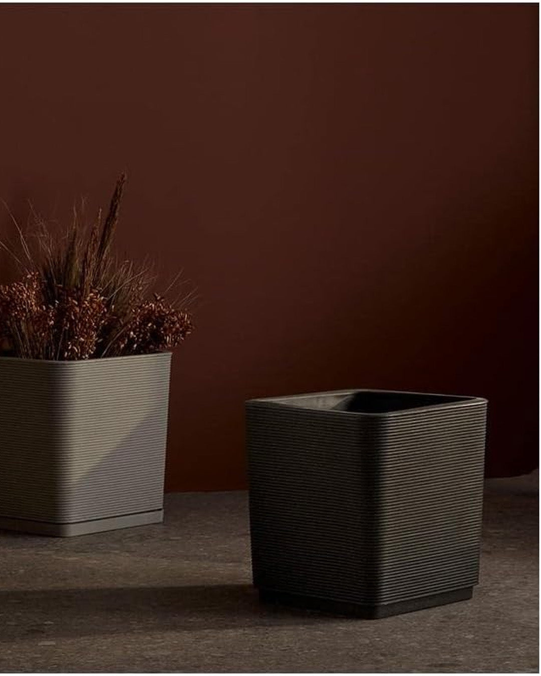 Pixel Groove Plastik Saksı Kapuçino