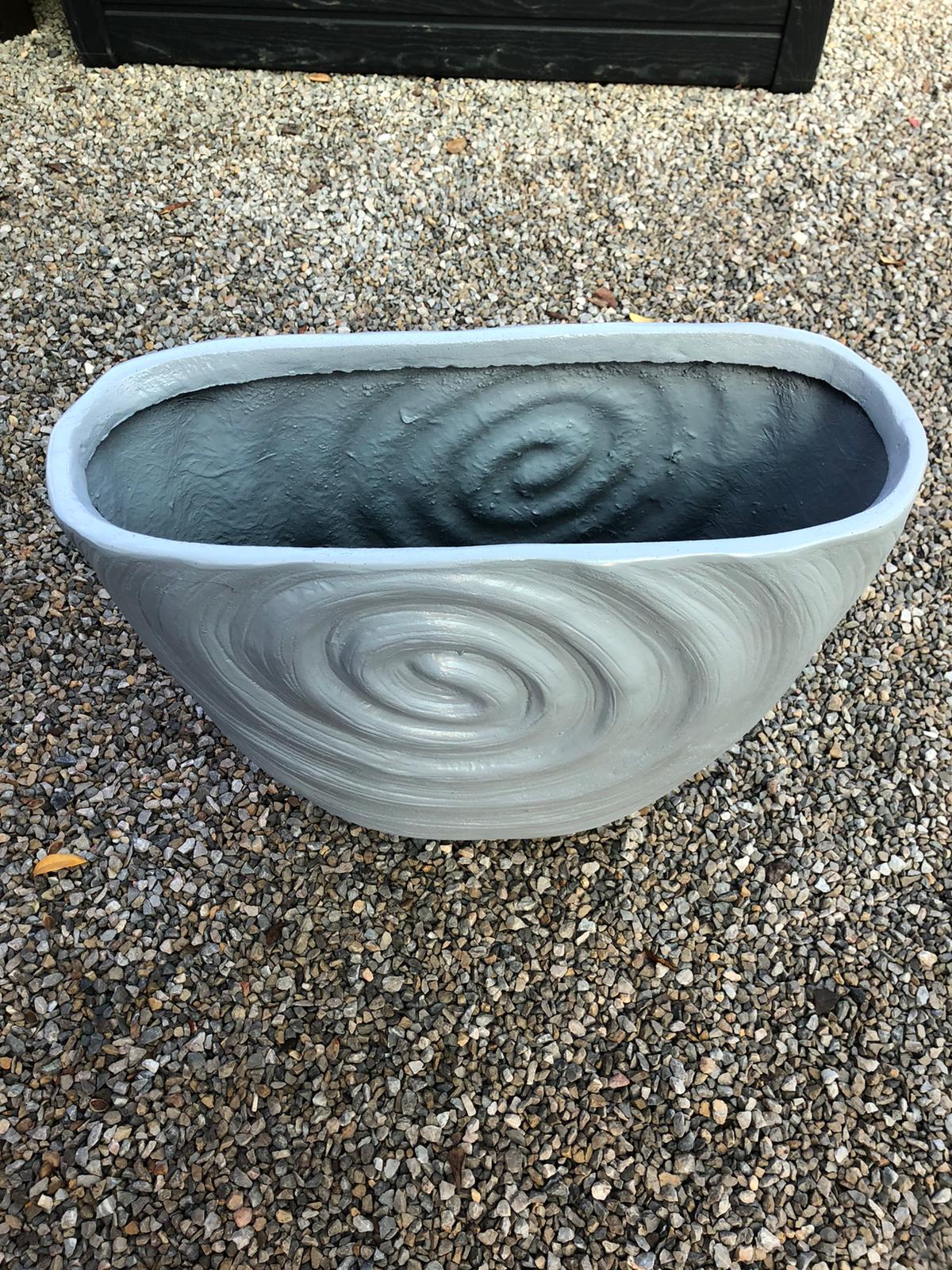 Salyangoz Fiber Saksı Gri